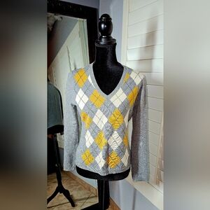Keira Women's Gray V-Neck 100% Cashmere Sweatshirt with Yellow & Cream Diamonds
